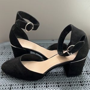 Nine West Maryjane Suede Heel - Size 10